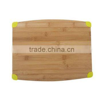 antiskid bamboo cutting board with silicone