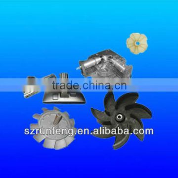 Injection plastic parts and mould for appliance