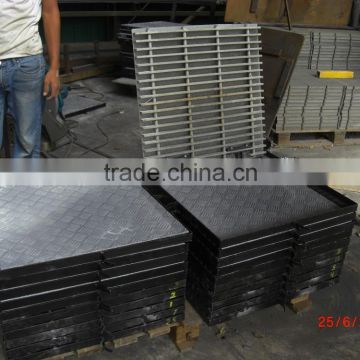 Chequred Plate c/w Metal Frame Composite Grating, FRP Grating, Fiberglass Grating