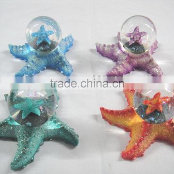 45mm resin snow globe with starfish statue in different colors for home deceration