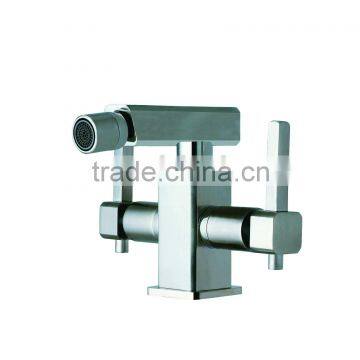 dual handle bidet faucet mixer 08/E8302