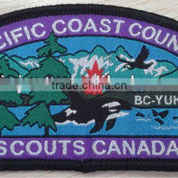 custom overlocking garment woven patch/badge