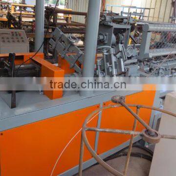 2 Wires Entry Fully Automatic Chain Link Mesh Machine With Mesh Rolling Machine photo-2