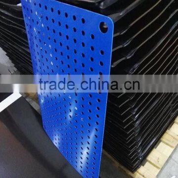 Punched Plastic Plate With Wholes photo-5