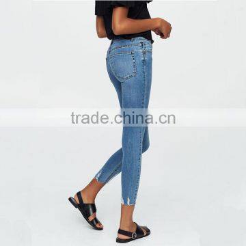 Wholesale Ladies Capri Jeans Ladies Tight Jeans Fashion Woman Apparel photo-3