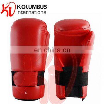 Red semi contact gloves