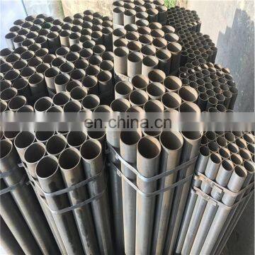 Manufacturer Galvanized Iron Pipe Square Tube Black Round Pipe / Carbon Steel Tube