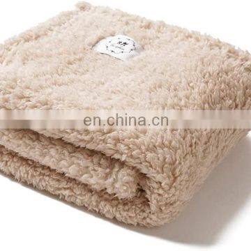 Waterproof Pet Blanket With High Quality Soft Dog Cat Plush Sherpa Pet Blanket photo-3