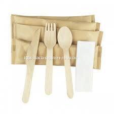 Eco friendly FSC certified custom disposable wooden forks 160mm wooden cutlery set wooden knife fork spoon