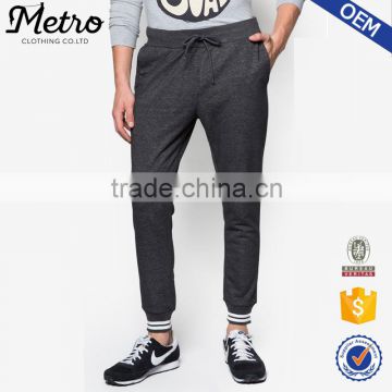 Customized Capri Jogger Pants for Men Hem Ribbing