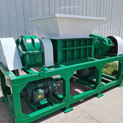 Dual Shaft Shredder for Wood Plastic Waste High Efficiency Plastic Crushing Machine