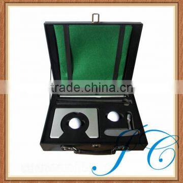 Classical old-fashion indoor office mini golf putter set for wholesale