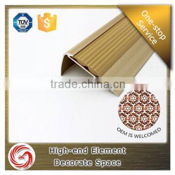 Merchandising Corrosion Resistant Pvc Anti Slip Aluminum Metal Anti Slip Stair Nosing