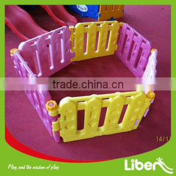 garden chain link fencing for sale,cheap plastic ourdoor dog fence LE.WL.006