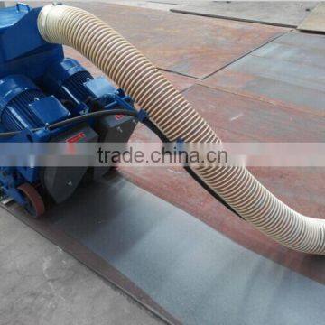 Metal material abrasive blast machine with industrial vacuum cleaner