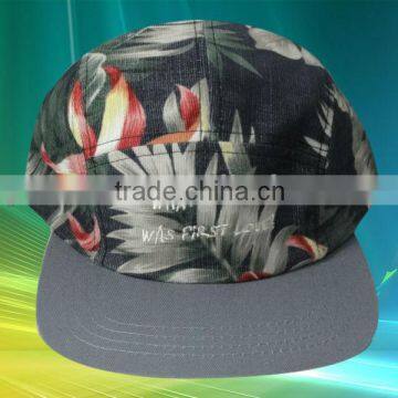 2016 new custom flat brim 5 panel cap floral patern