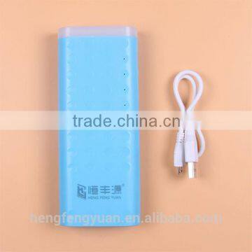 Factory Wholesale 15000mAh 3 USB Power Bank With Big Torch Light photo-5