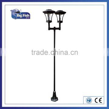 2m*2 Head Solar Lamp Post Traditional Looking Lanterns