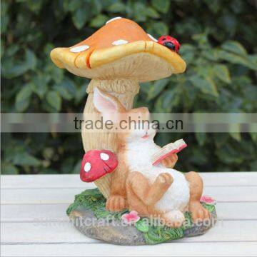 Resin garden decor cute rabbit seating under mushroom statue