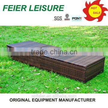 New style of plastic wicker sun lounger