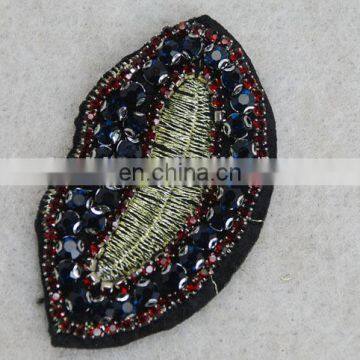 Fancy Style Lip Rhinestone Patch Gold Lurex Applique photo-4