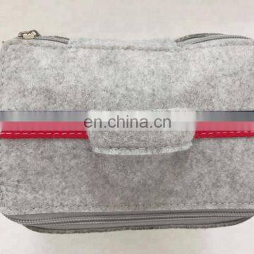 High Quality Felt Material Outdoor Picnic Lunch Bag photo-6