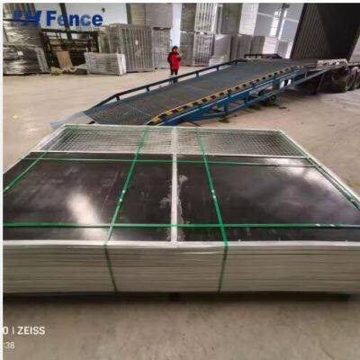 Insulated Horse Shelter for Extreme Weather Conditions