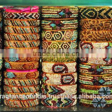 LADIES FIRST CHOICE HAND CRAFTED LAC BANGLES photo-3