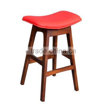 BS004 Stackable stool