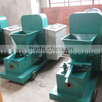 Sawdust briquette machine with high production