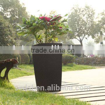 2015 Christma Ornament Self Watering Plastic Flower Pot photo-4