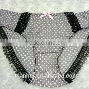 Fancy Dot Print and Beautiful Lace Sexy Ladies Bra and Panty Set photo-3