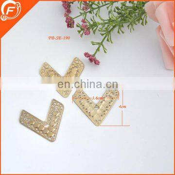 fashion nice gold color v shape metal trims for garment decorative metal trim