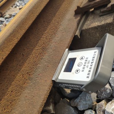 Rail Cant Measuring Device