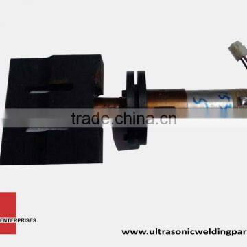 Ultrasonic welding transducer with 150mm horn for continue welding