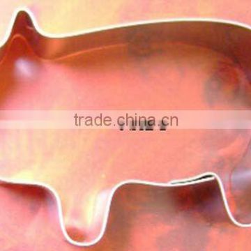 pig shaped cookie cutter