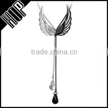 2016 jewelry trends women alloy silver and black plate crytsal angel wing necklace