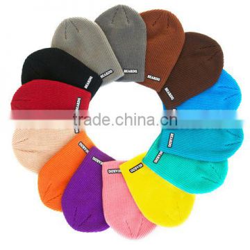 High Quality Colorful 100% Acrylic No Cuff Beanie Hats with Custom Woven Labels