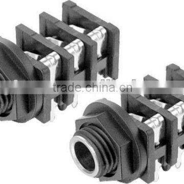 Earphone Jack with ROHS PJ60110