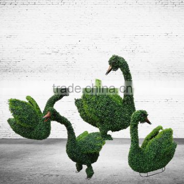 Durable Artificial Grass Animal Topiary