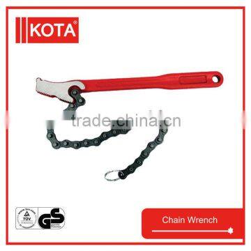 Chain pipe wrench