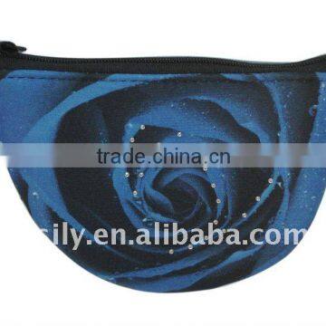 half moon shaped printed zipper purse