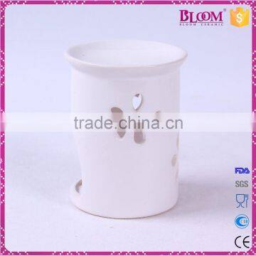 Modern Decoration Desgin Ceramic White Aroma Burner photo-4
