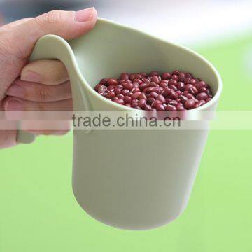 Plastic Cup With Handle for Kitchenroom and Bathroom photo-4
