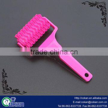 CK-KT686 Plastic Pizza Tools Pie Maker Lattice Pastry Cutter With Plastic Handle/Pastry Lattice Roller Cutter of Cake Tools. photo-4