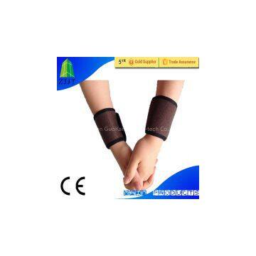 Magnetic therapy wrist wrap brace