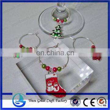 Christmas Wine Glass Charms. Perfect for the xmas dinner table