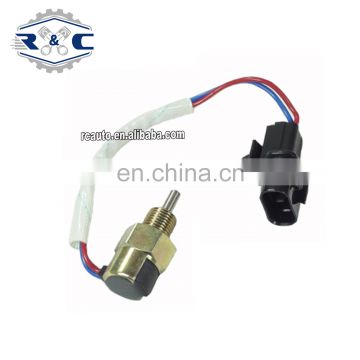 R&C High Quality Auto Switch MD-738316 MD738316 MR528025  For Mitsubishi Pajero II 2.4  Reverse Light Switch