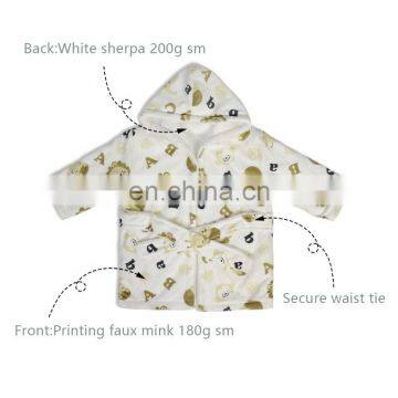 Фаус (Faus) шубный детский халат с капюшоном из белого плюша-шерпа. Халат для детей и младенцев в виде животного. Возраст 0 - 18 мес. photo-2