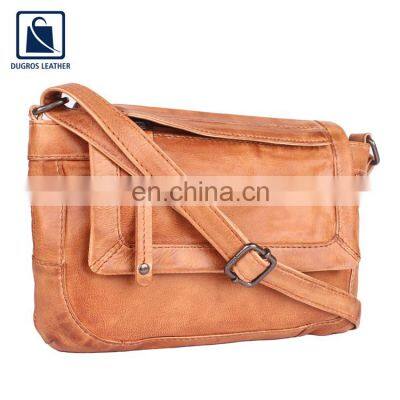 Swiss Cotton Lining Flap Closure Type Stylish Look Unique Luxury Pattern Genuine Leather Women Sling Bag at Factory Price